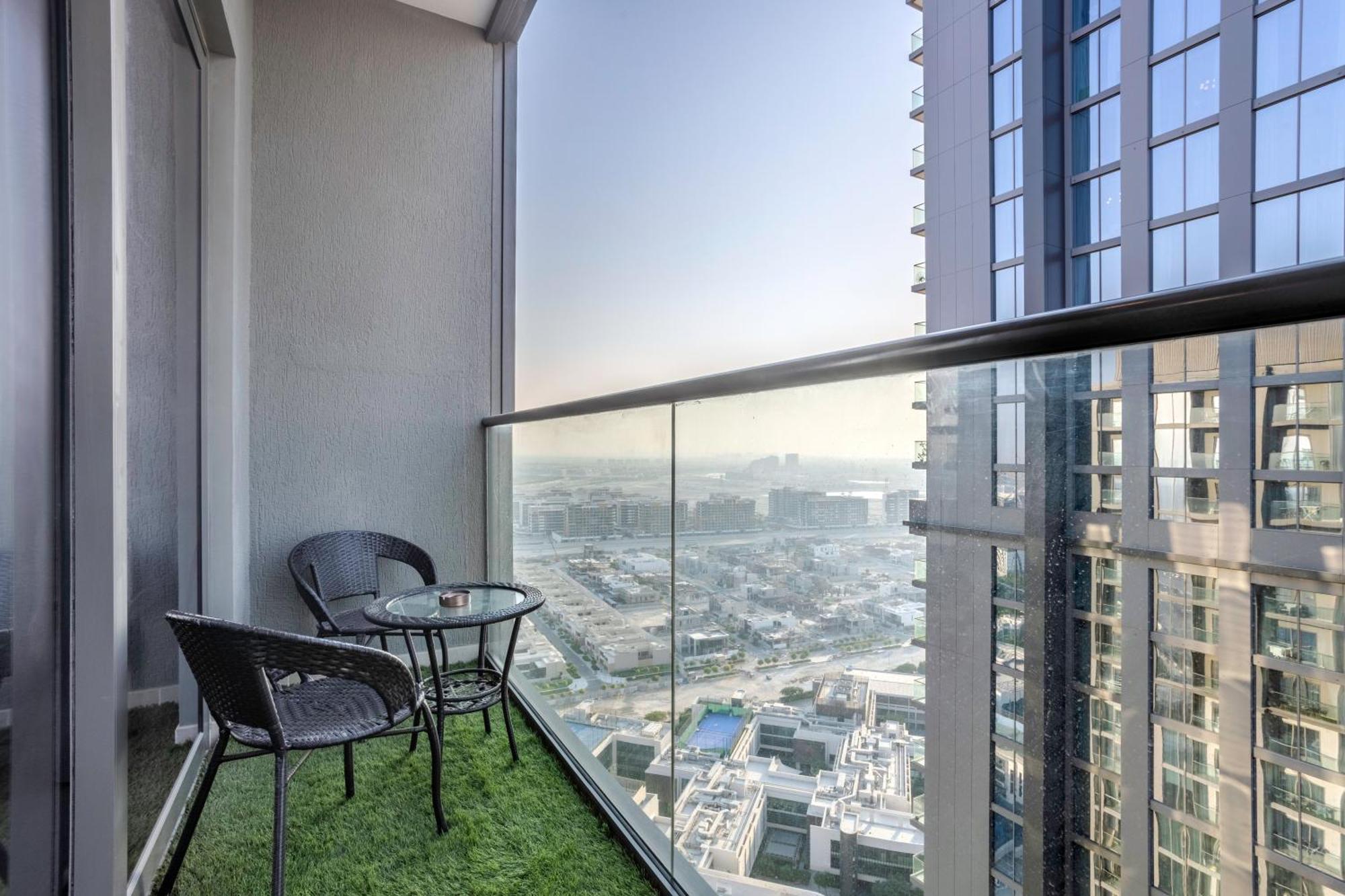 Stay By Latinem Luxury 1Br Plus Study Holiday Home Cv A2712 Near Downtown Dubai Dış mekan fotoğraf